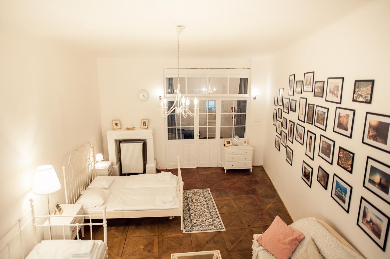 Astronomical Clock Appartement *